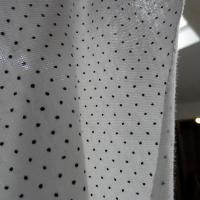 Jersey coton fin blanc casse a pois noirs 1