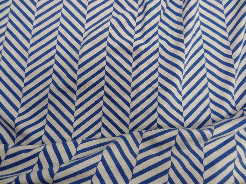 Jersey coton lycra blanc casse rayures fantaisie bleu denim 1