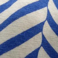Jersey coton lycra blanc casse rayures fantaisie bleu denim 3