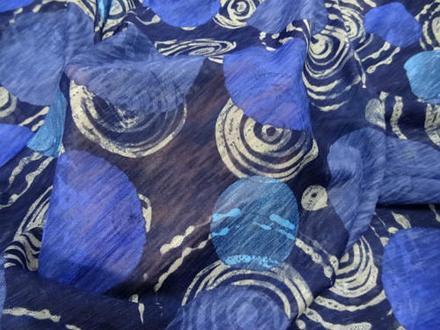 Jersey coton melange bleu motifs pois et spirale 3 