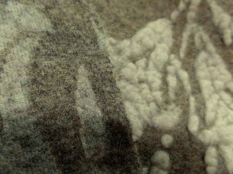 Jersey de laine aspect laine cardee beige chine fleuri ecru 6