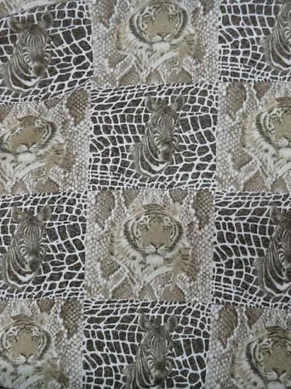Jersey lycra a carreaux et tetes de lion et zebre 2 