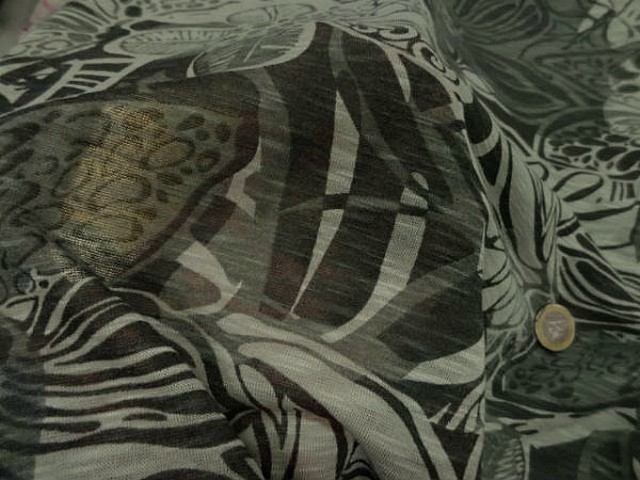 Jersey tons kaki feuillage et fleurs 4