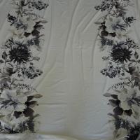 Jersey viscose blanc ecru fleuri taupe et gris 2 