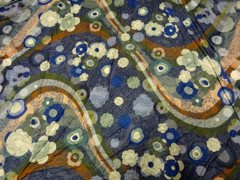 Jersey viscose lycra motif fleuri vintage bleu