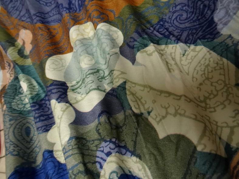 Jersey viscose lycra motif fleuri vintage bleu 4