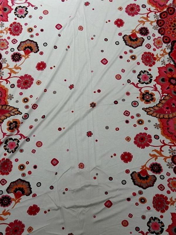Jersey viscose motif floral folklorique