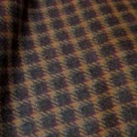 Lainage a carreaux marron