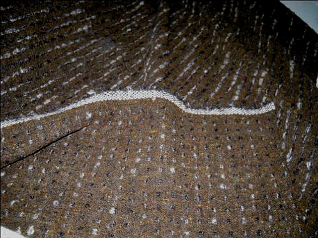 Lainage alezan rayures en pointilles epais gris chine 1