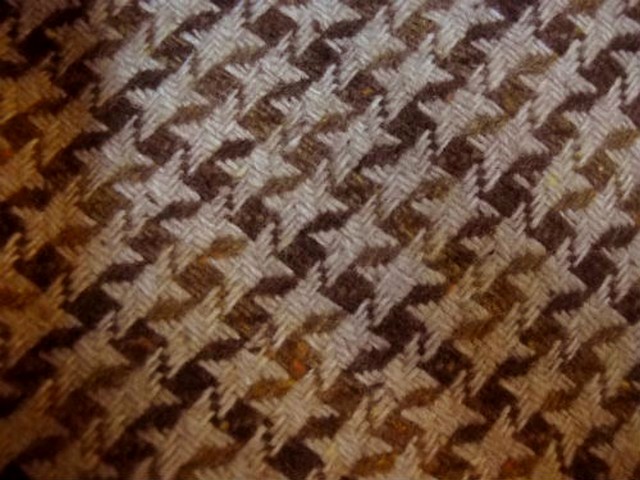 Lainage beige pied de poule marron