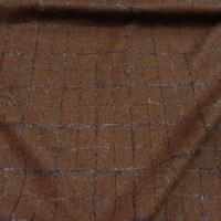 Lainage noisette a carreaux 1 