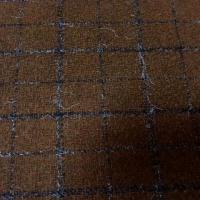 Lainage noisette a carreaux 2 