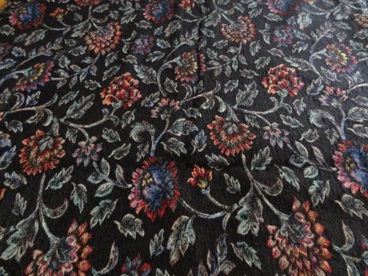 Lainage tapissier noir 01