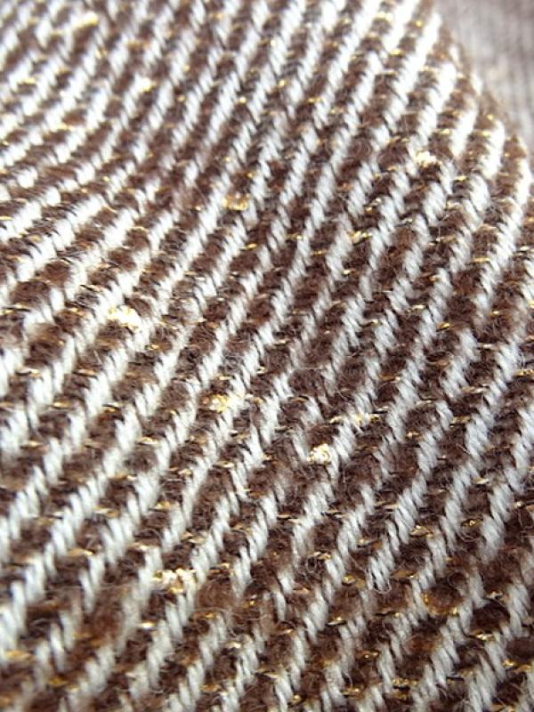 Laine marron beige effet pepite d or 4 