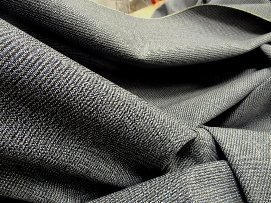 Laine rayee noir gris et bleu froid 4