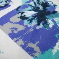 Lin blanc motif fleurs modernes indigo cyan 2 