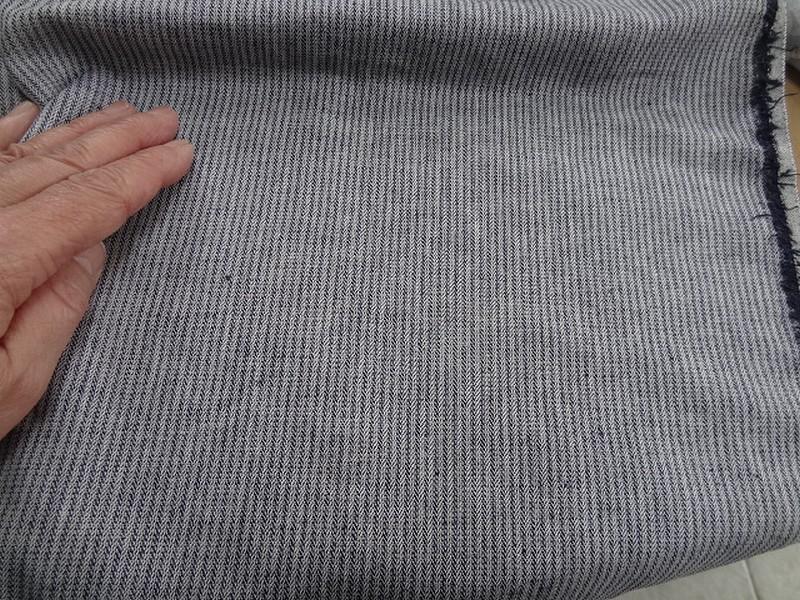 Lin finement raye bleu marine 3