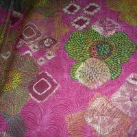 Lin rose framboise motif fleurs en pointillisme 2 