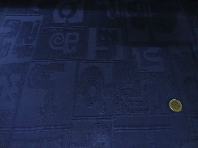 Lycra bisou bisou bleu nuit motif symboles 4