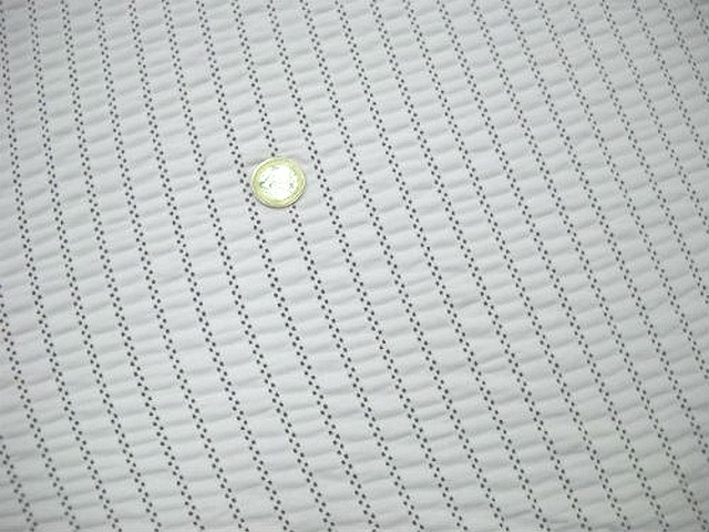 Lycra epais faconne dentelle froncee blanc 2