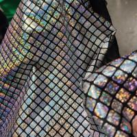 Lycra fin noir avec cubes paillettes arc en ciel 2 