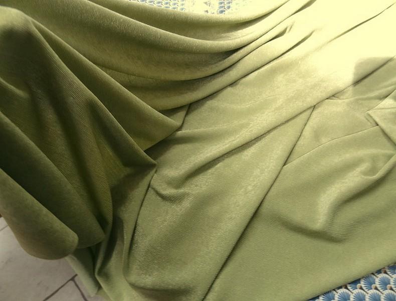 Lycra finement cotele teinte vert pistache 1