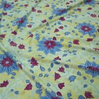 Lycra fond marbre jaune pale fleurs passiflore 4
