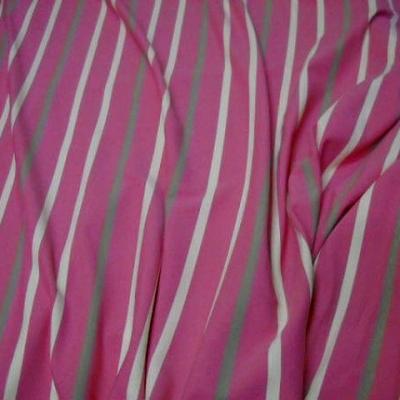 Lycra fuchsia raye blanc taupe 2 