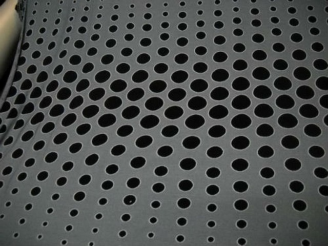 Lycra gris et noir a pois effet de volume 2