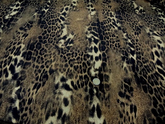 Lycra imprime peau de jaguar flou 1 
