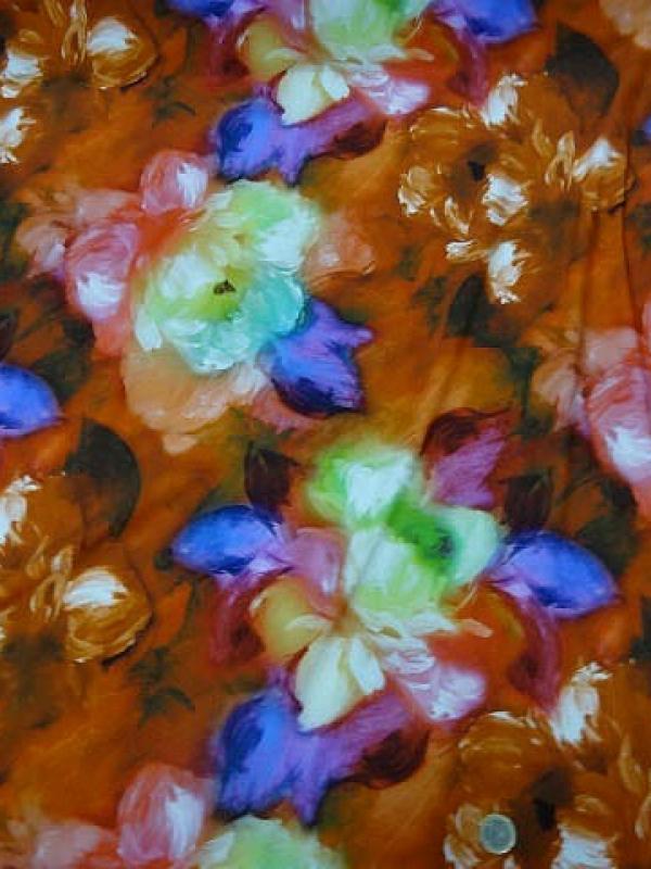 Lycra marron tanne fleurs floutees 1 