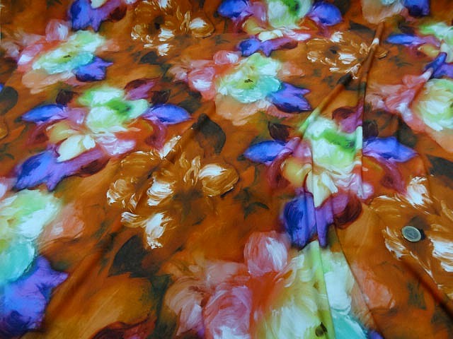 Lycra marron tanne fleurs floutees 2