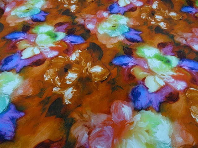 Lycra marron tanne fleurs floutees 4