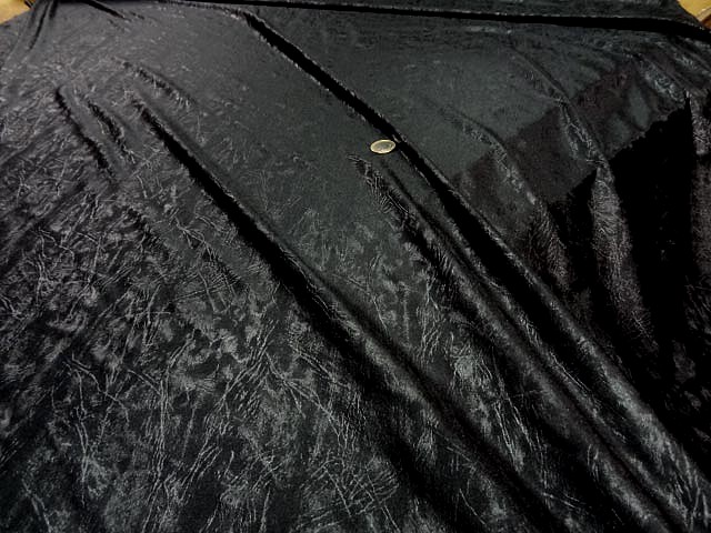 Lycra noir aspect froisse 3