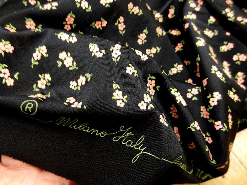 Lycra noir fin fleuri 2
