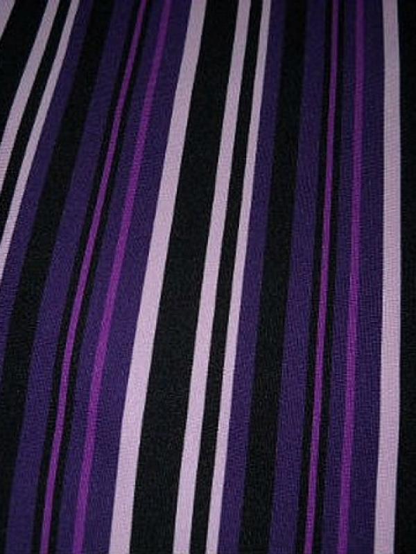 Lycra rayures violacees 4 