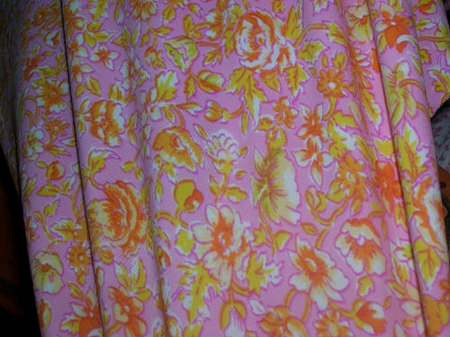 Lycra rose clair fleuri orange 2