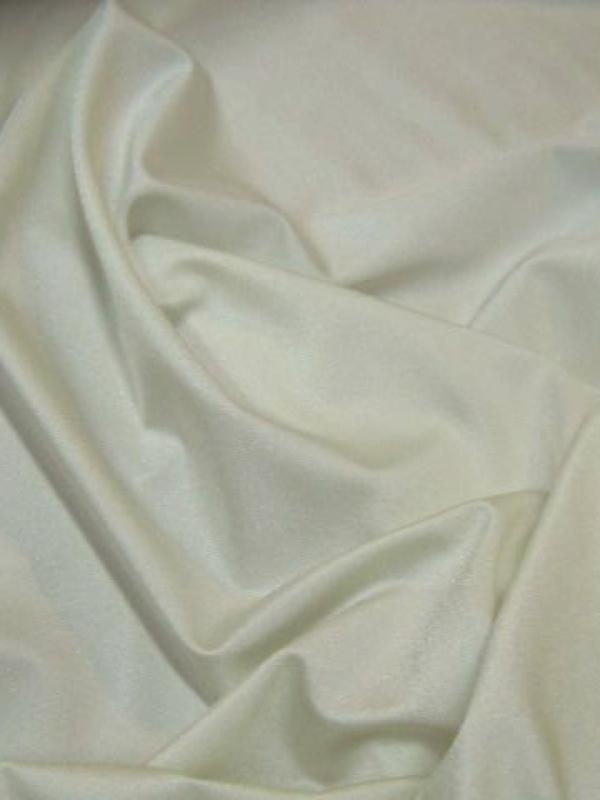 Lycra satine blanc casse 