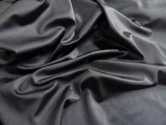 Lycra satiné gris moyen