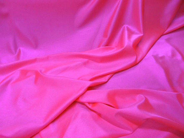 Lycra satine rose fluo 2