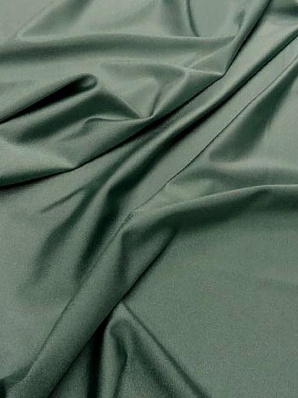Lycra satine vert amande 1 
