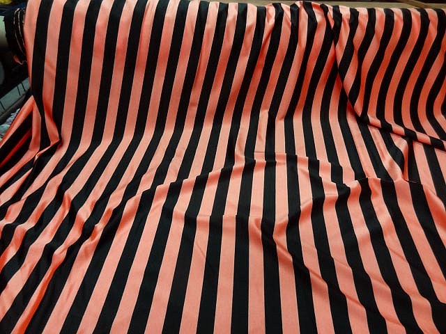 Lycra saumon et noir rayures bagnard moyennes 3