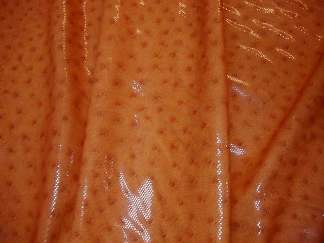 Lycra teinte abricot motif autruche brillant 2 