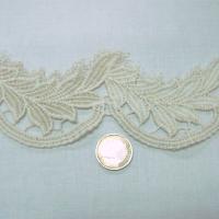 Macrame blanc casse feuilles de laurier 2