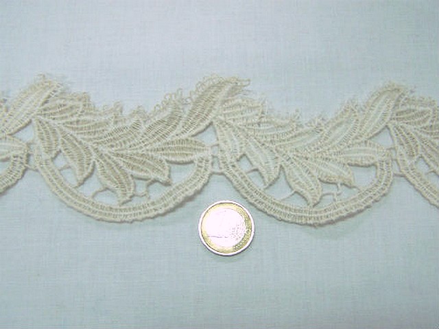 Macrame blanc casse feuilles de laurier 2