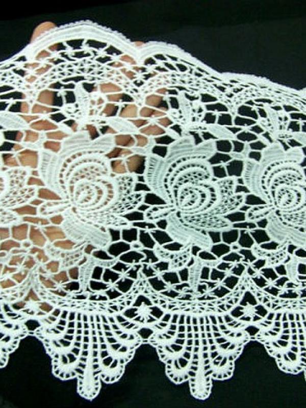 Macrame blanc orchidee 1
