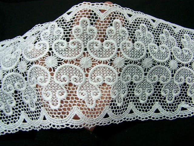 Macrame blanc quadrillage et panier 2