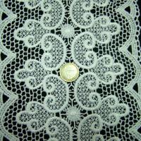 Macrame blanc quadrillage et panier 3