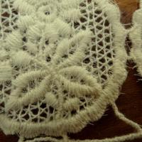 Macrame creme esprit napperon 3