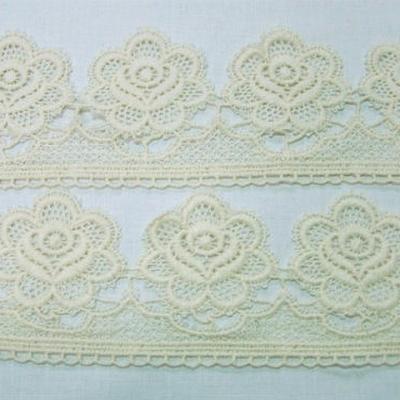 Macrame ecru camelia 1 